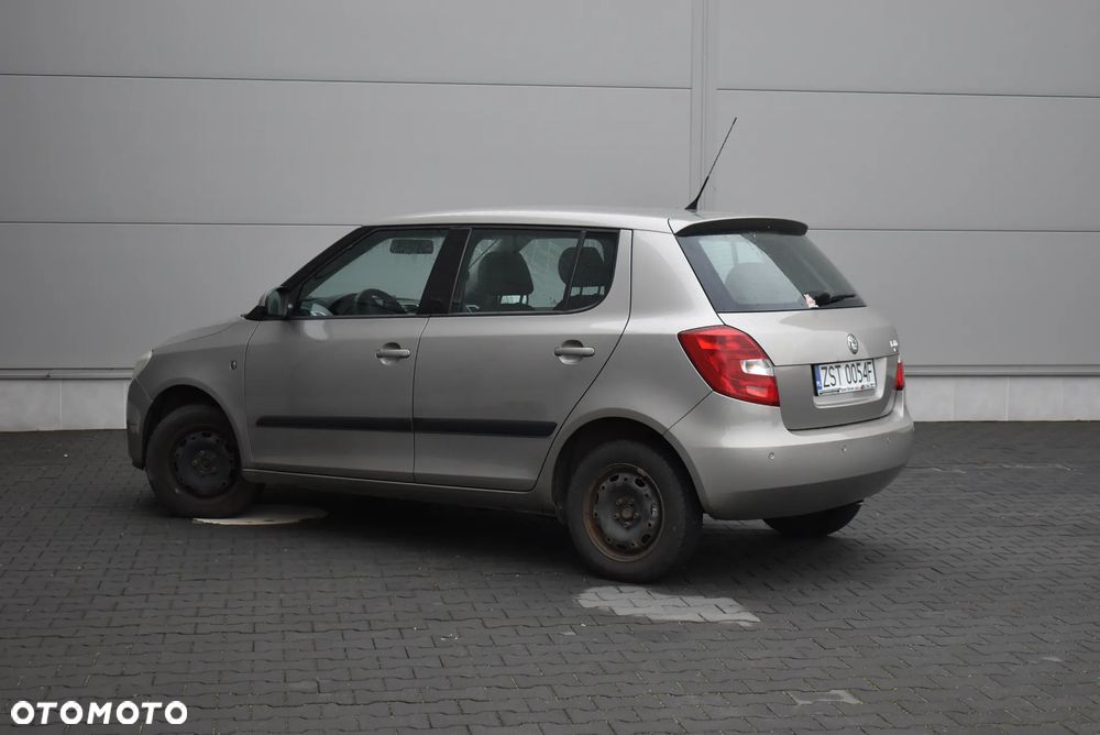 Skoda Fabia - 3