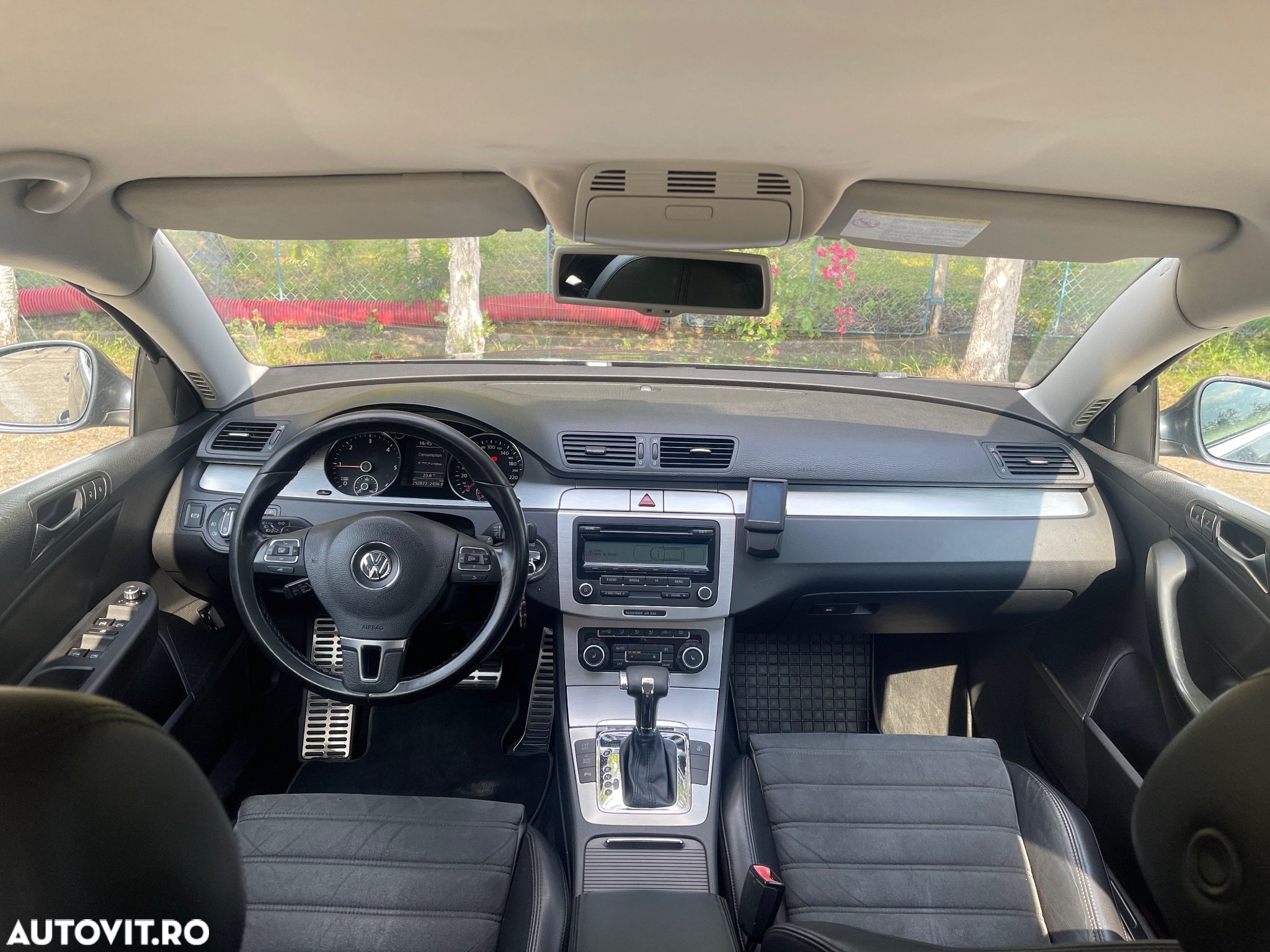 Volkswagen Passat Variant 2.0 TDI DPF DSG Highline - 11