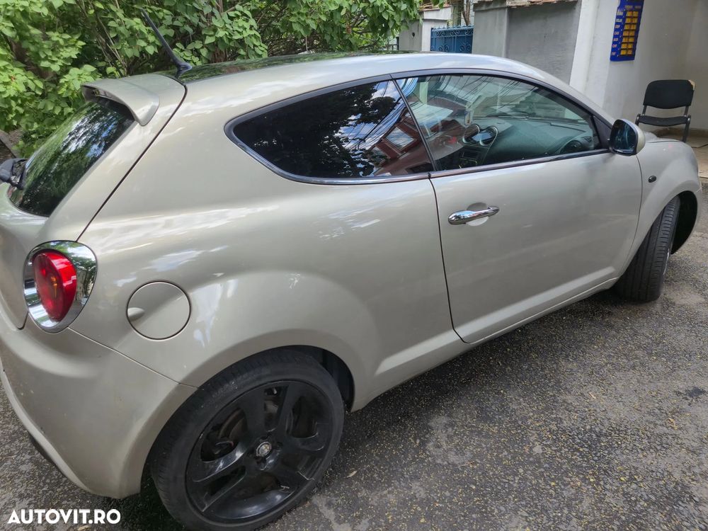 Alfa Romeo Mito 1.3 MJet Distinctive - 4