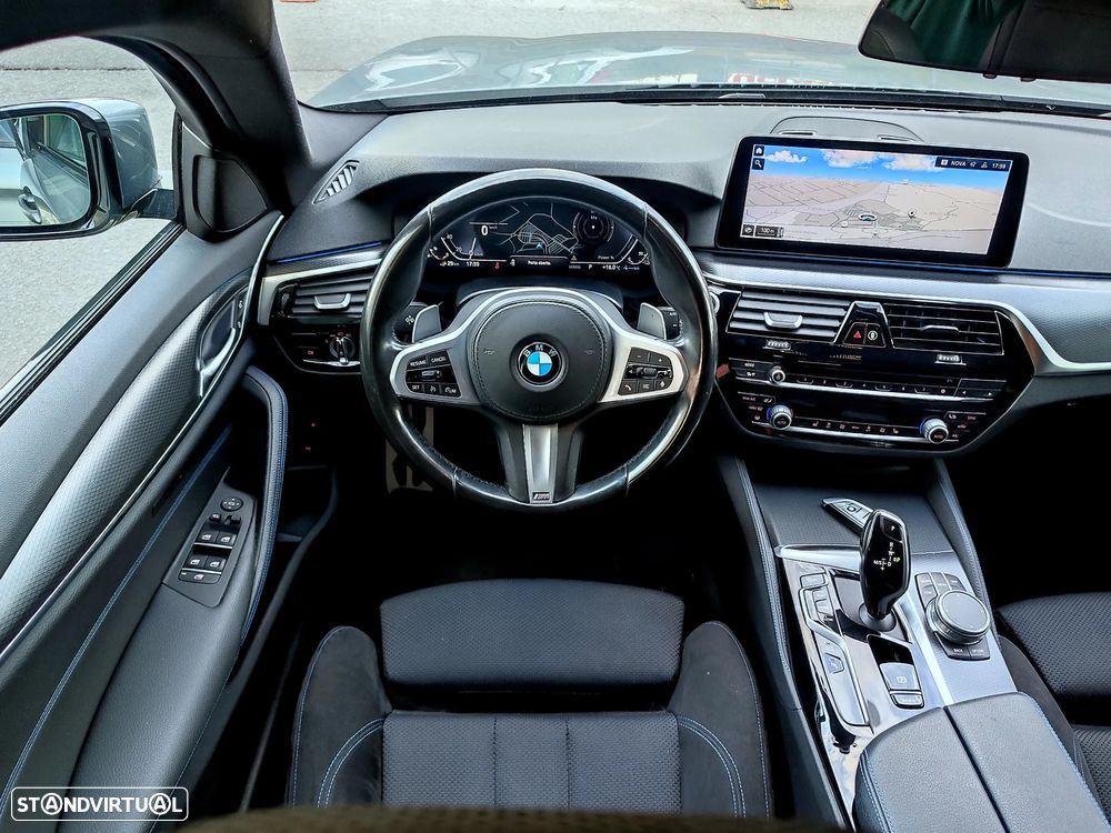 BMW 530 e Pack Desportivo M - 6