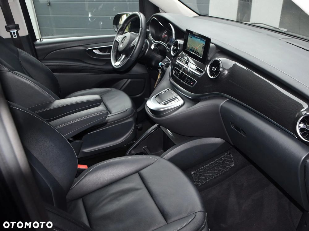 Mercedes-Benz Klasa V 220 d lang 9G-TRONIC - 11