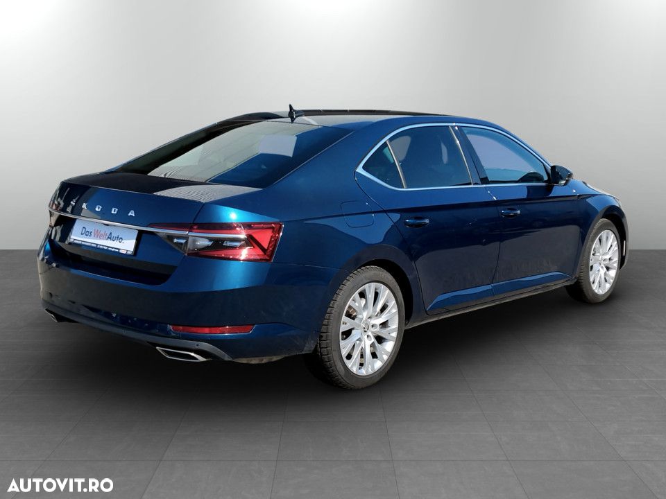 Skoda Superb 2.0 TSI DSG Style - 5