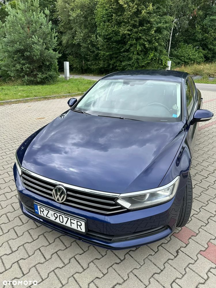 Volkswagen Passat 1.4 TSI BMT City - 10