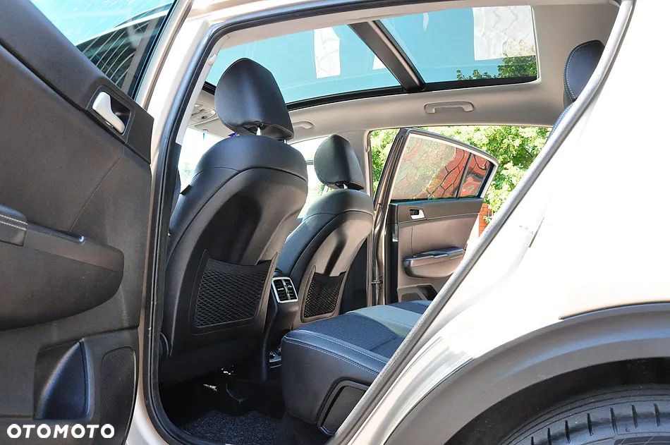 Kia Sportage 1.7 CRDI 2WD ISG GT Line - 24