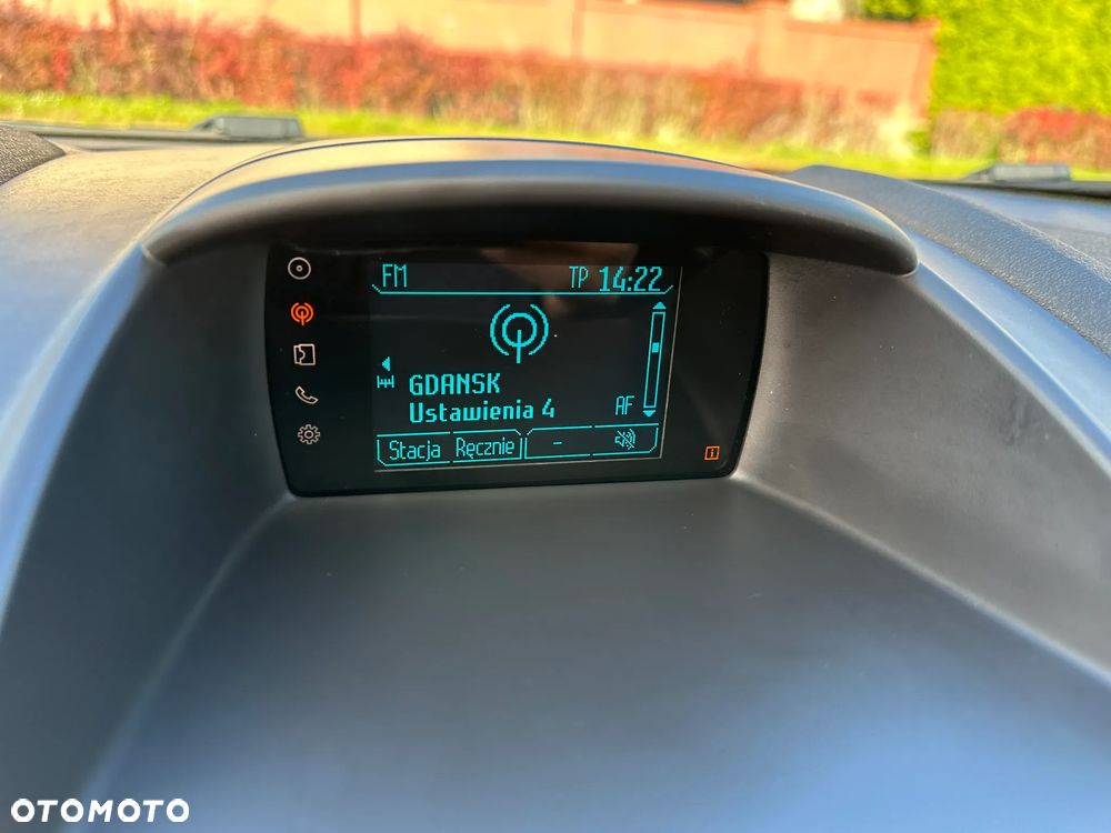 Ford Fiesta 1.0 Champions Edition - 25