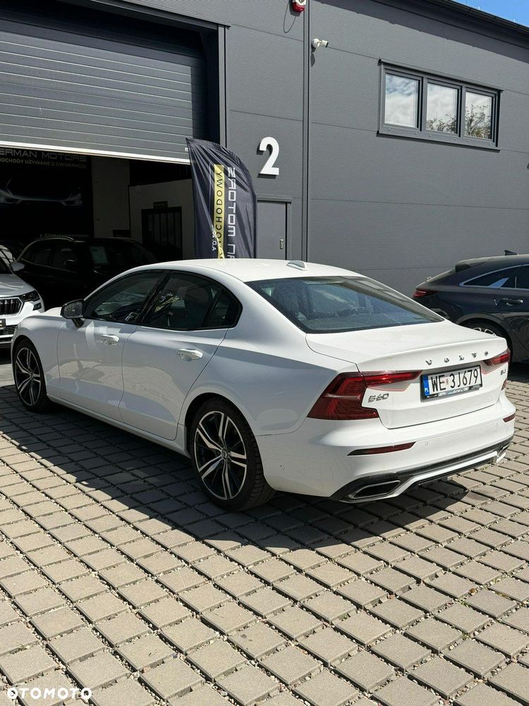 Volvo S60 - 4