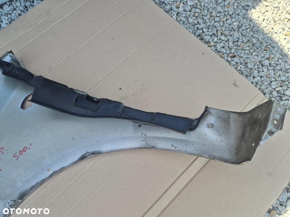 Fiat Sedici błotnik prawy. - 10