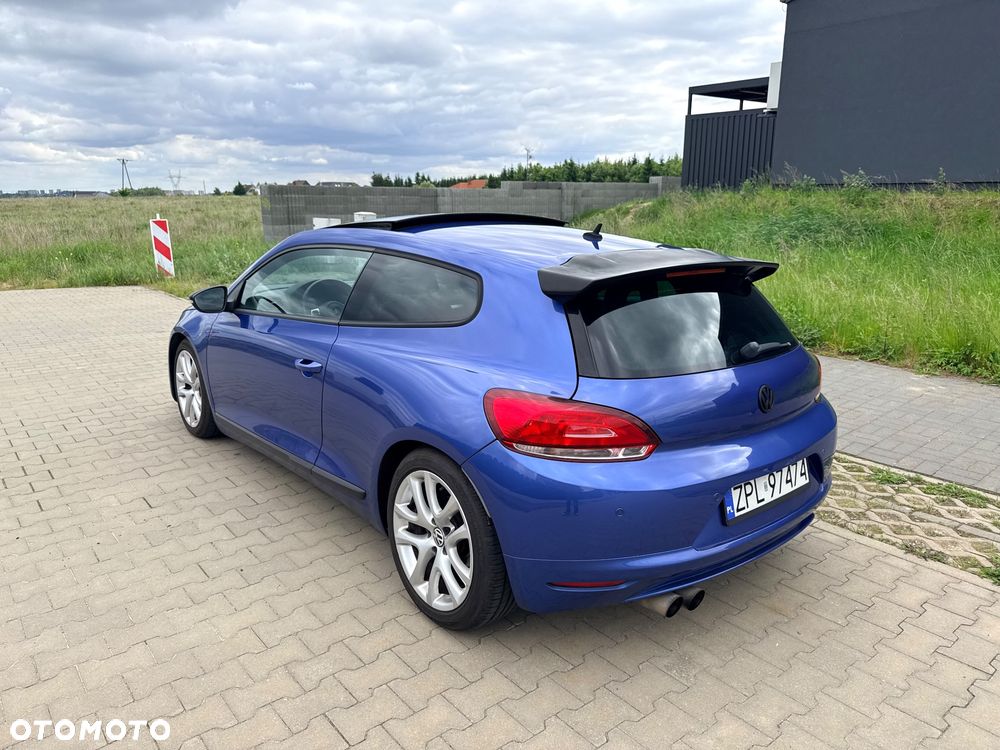 Volkswagen Scirocco 1.4 TSI DSG - 10