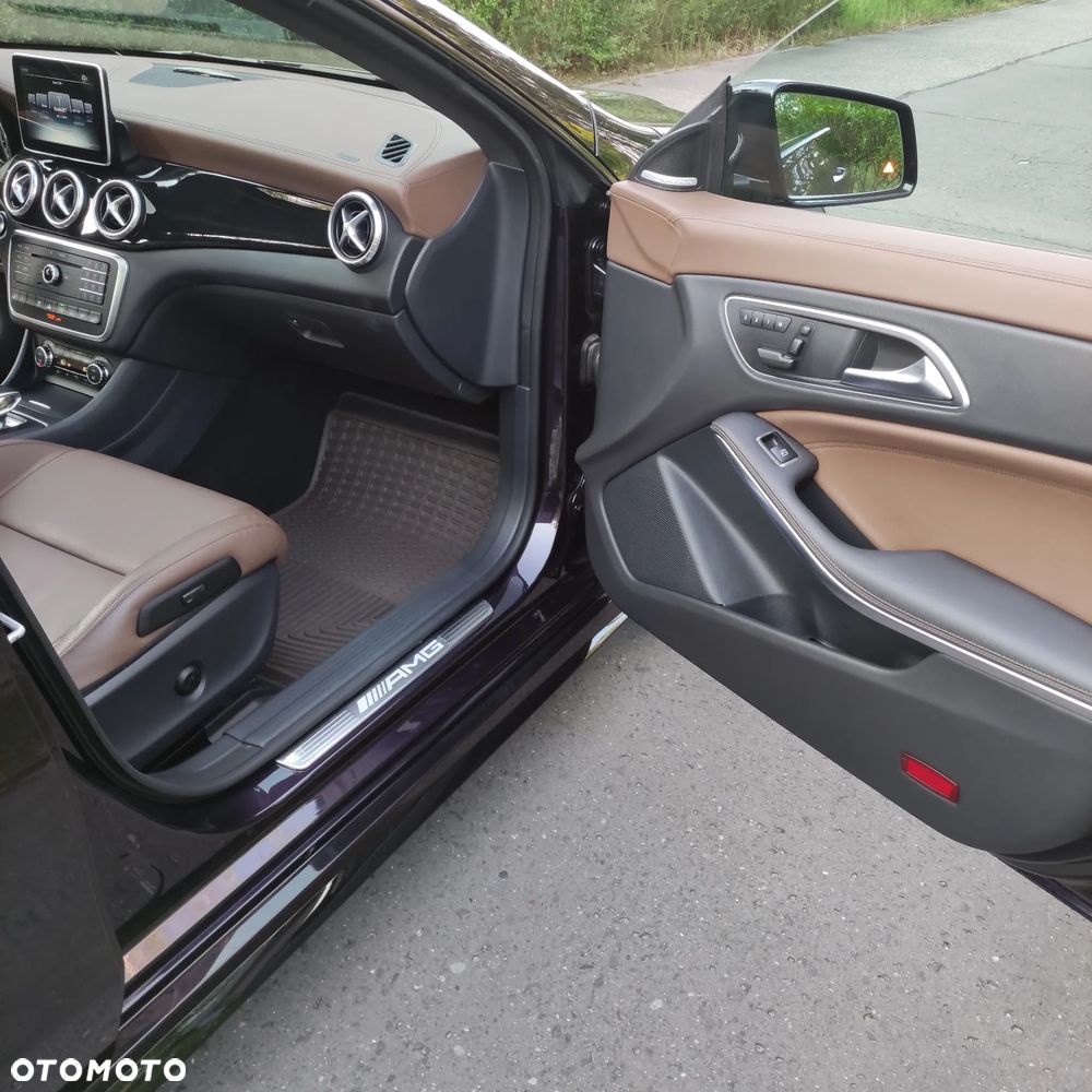 Mercedes-Benz CLA AMG 45 4-Matic - 19
