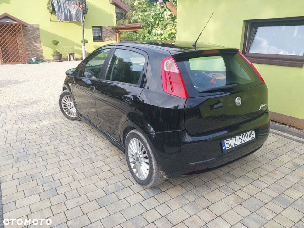 Fiat Grande Punto - 2