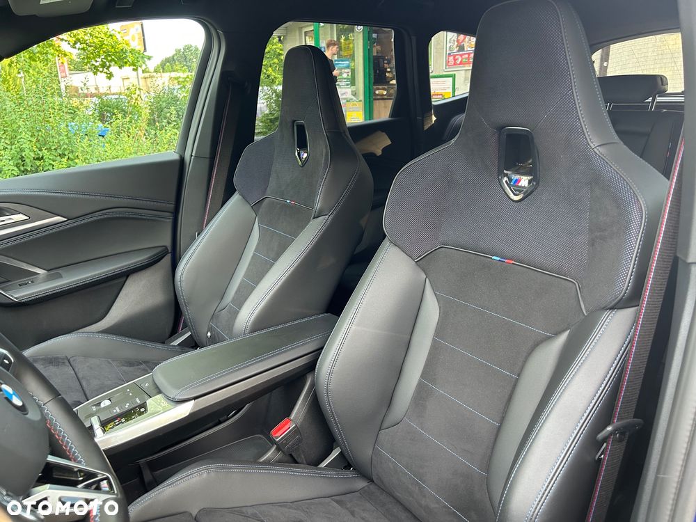 BMW X1 - 10