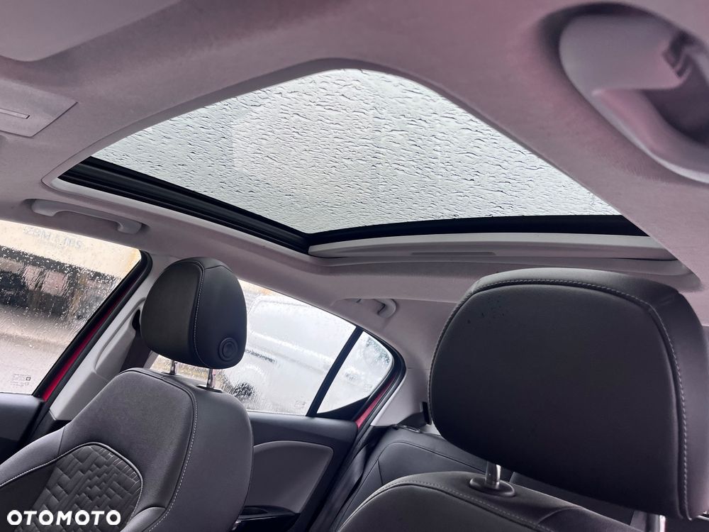 Opel Corsa 1.4 Innovation - 17