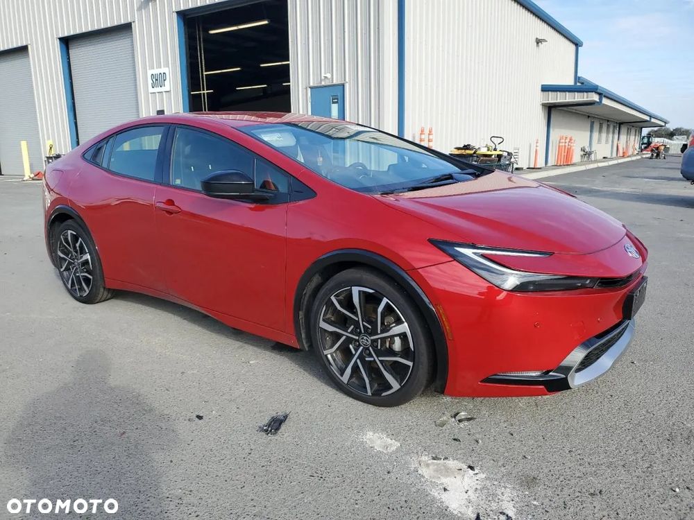 Toyota Prius - 1