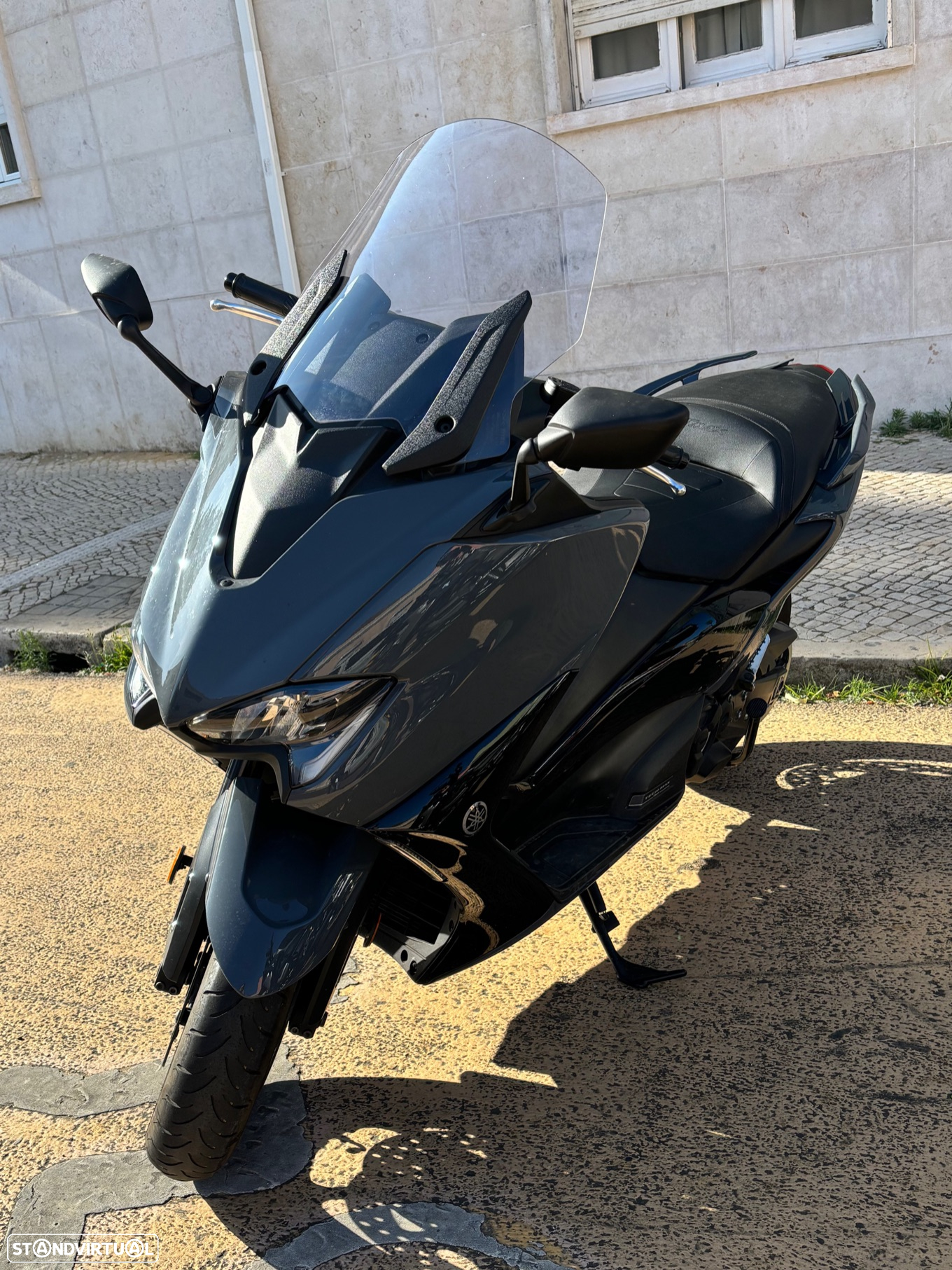Yamaha TMAX Tech Max - 15