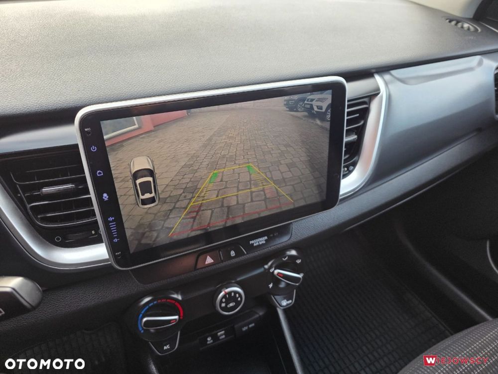 Kia Stonic - 21