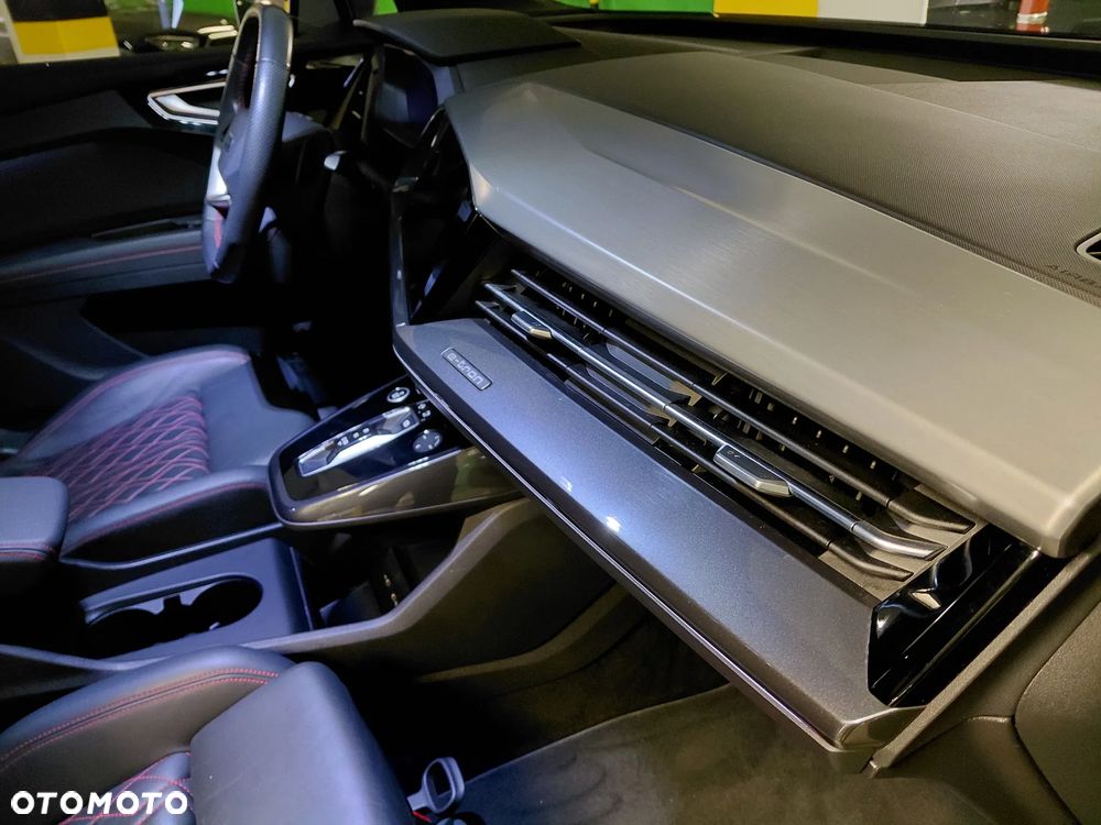 Audi Q4 Sportback e-tron 50 77kWh Quattro Advanced - 11