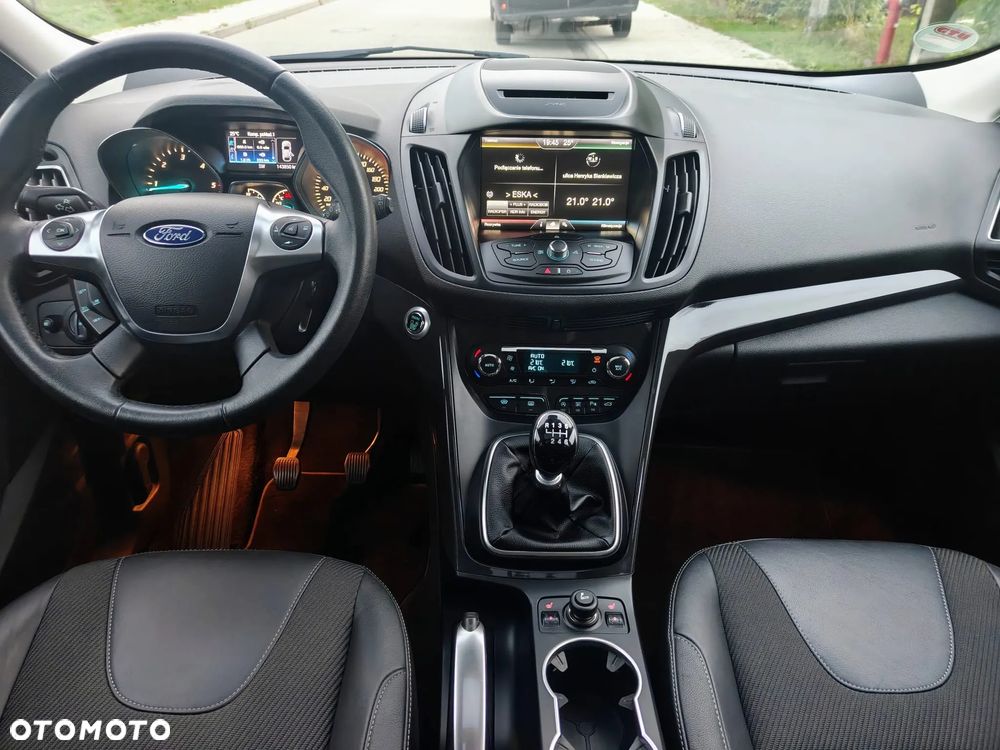 Ford Kuga 2.0 TDCi 4x4 SYNC - 11