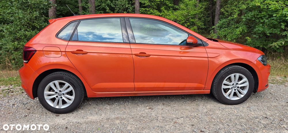Volkswagen Polo - 1