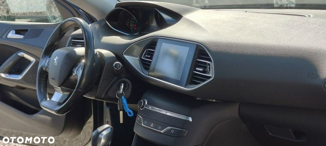 Peugeot 308 - 21