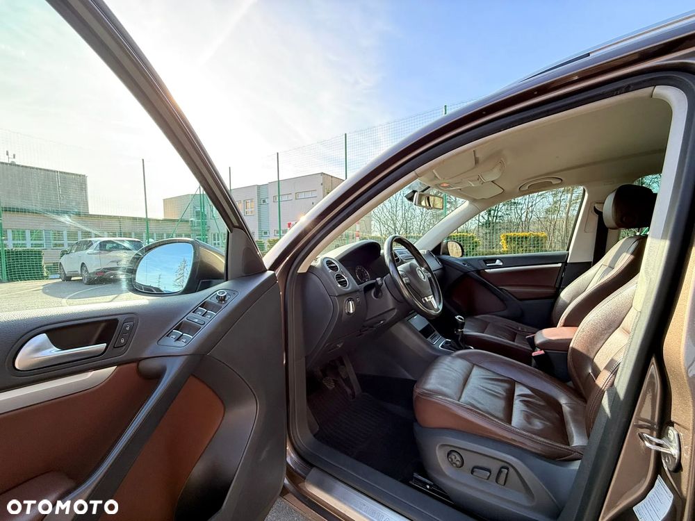 Volkswagen Tiguan 2.0 TDI Perfectline - 14