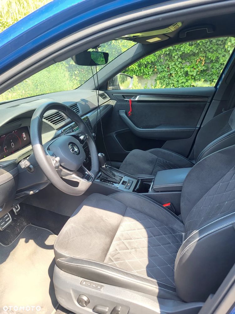 Skoda Superb 2.0 TSI Sportline DSG - 19
