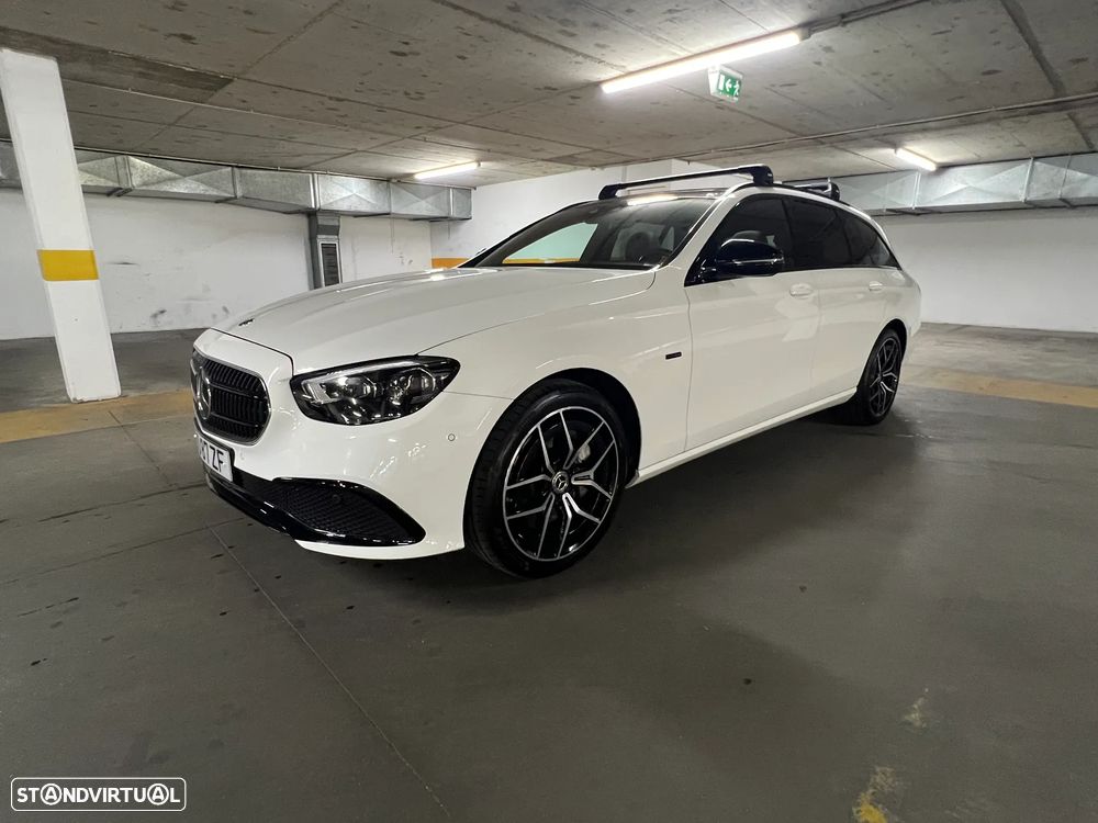 Mercedes-Benz E 300 Bluetec Hybrid Avantgarde - 3