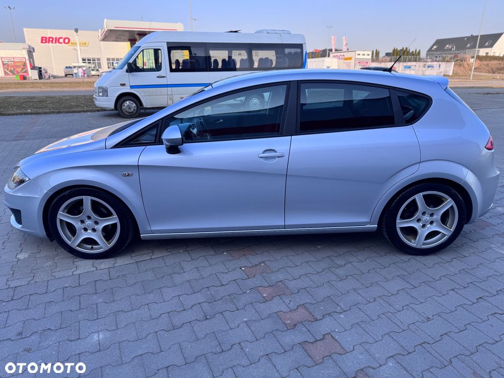 Seat Leon 2.0 TDI DPF DSG Sport - 6