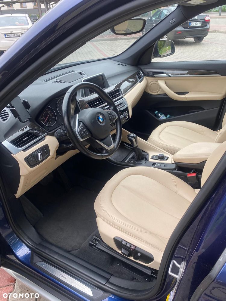 BMW X1 xDrive28i - 8