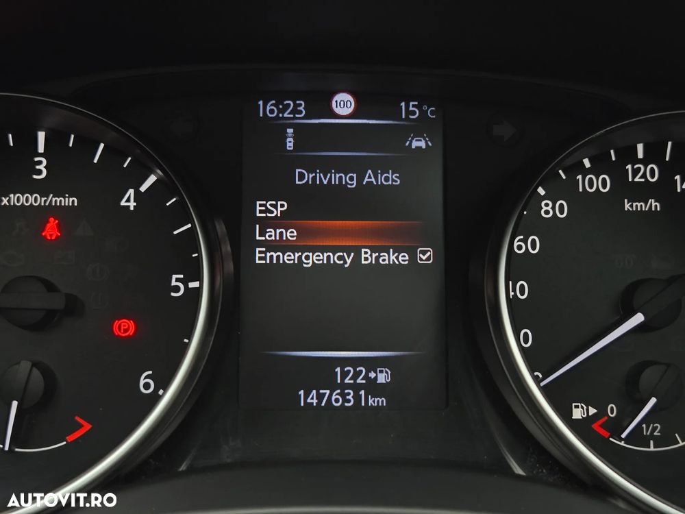 Nissan Qashqai 1.5 DCI TEKNA - 27