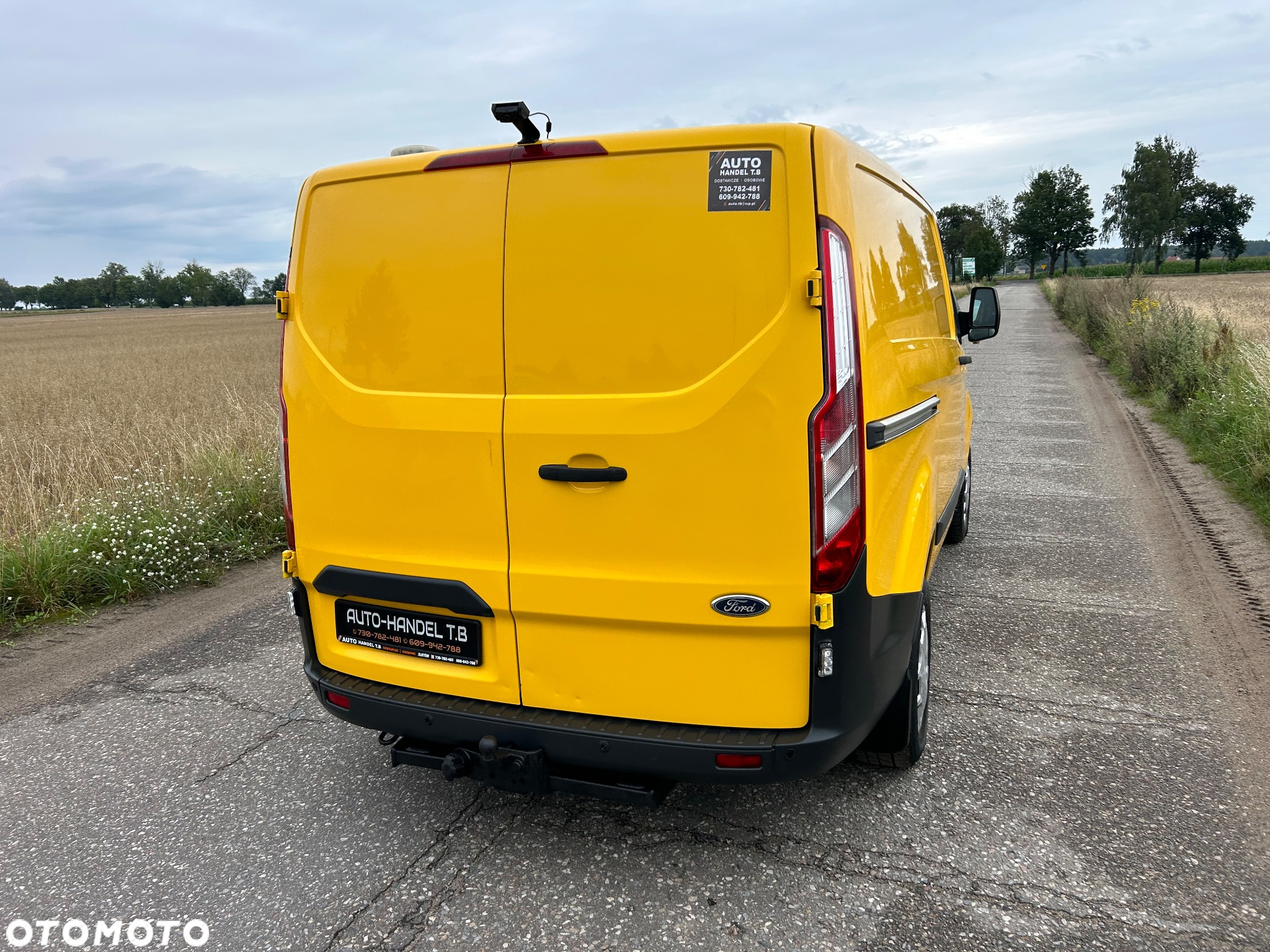 Ford Transit Custom - 14