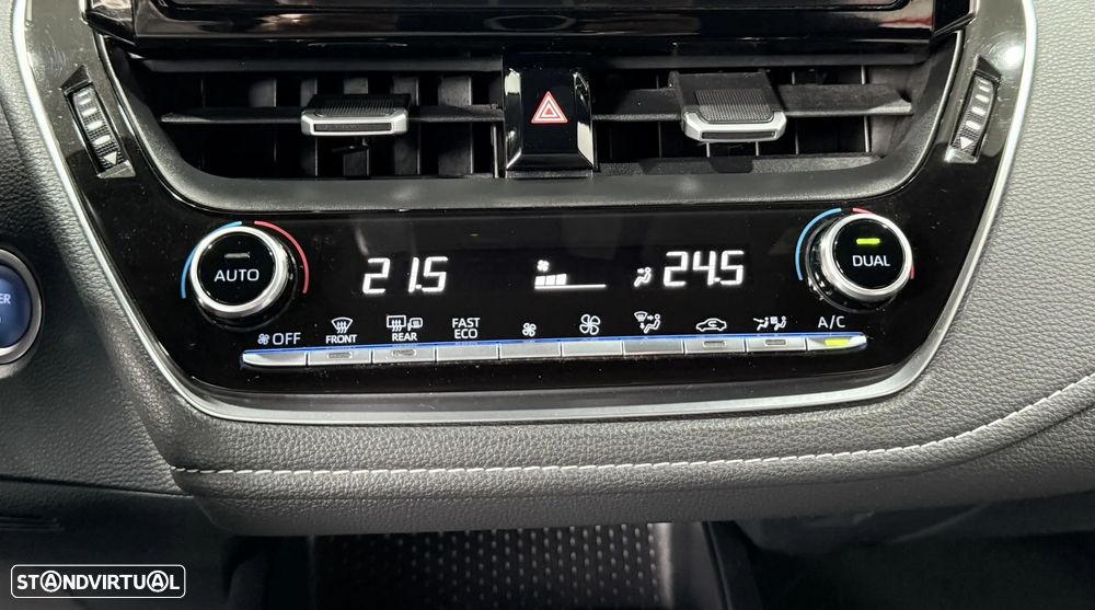 Toyota Corolla Touring Sports 1.8 Hybrid Exclusive - 33