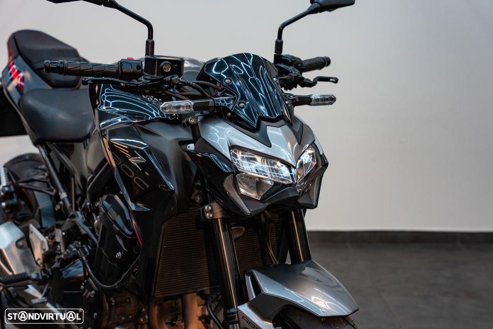 Kawasaki Z 900 - 7