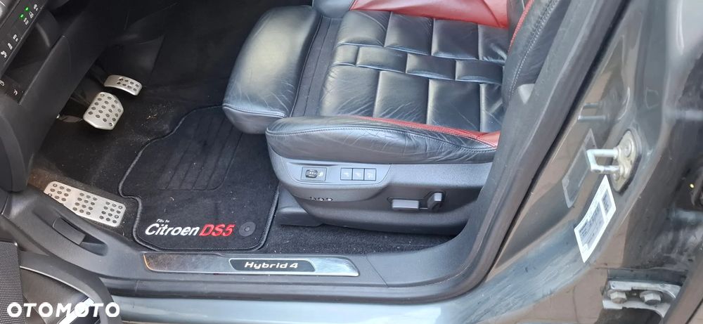 Citroën DS5 Hybrid4 EGS6 Chic - 16