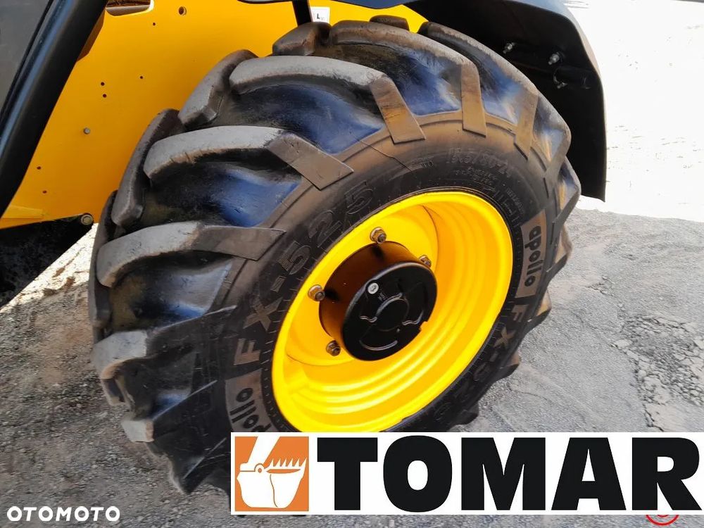 JCB 540-140 - 17