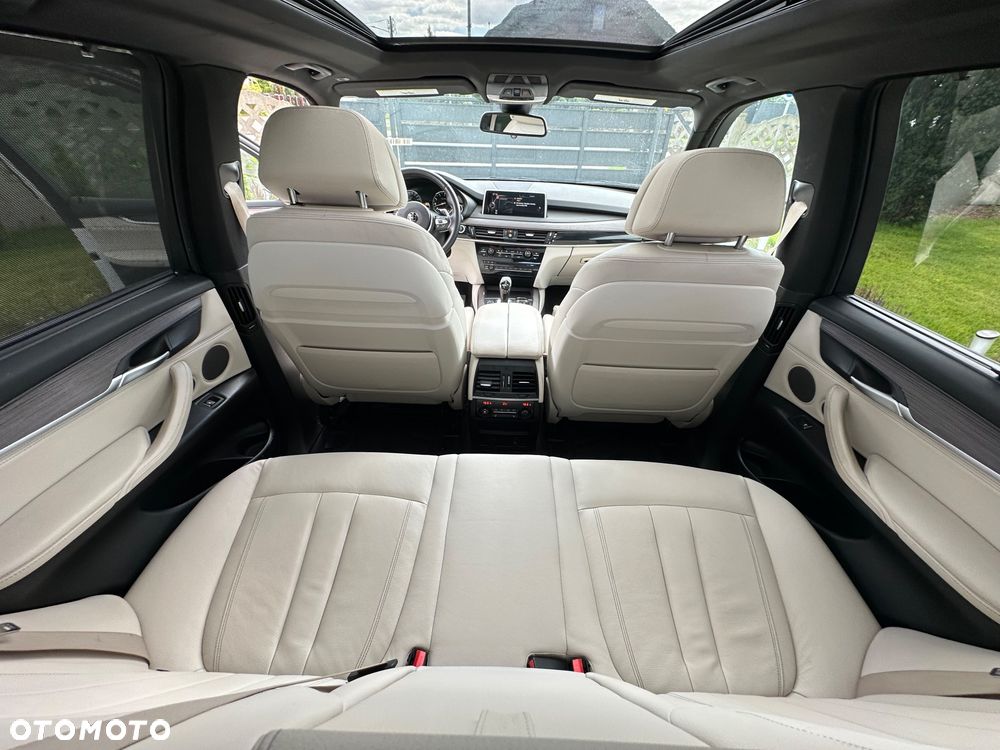 BMW X5 xDrive35i - 15