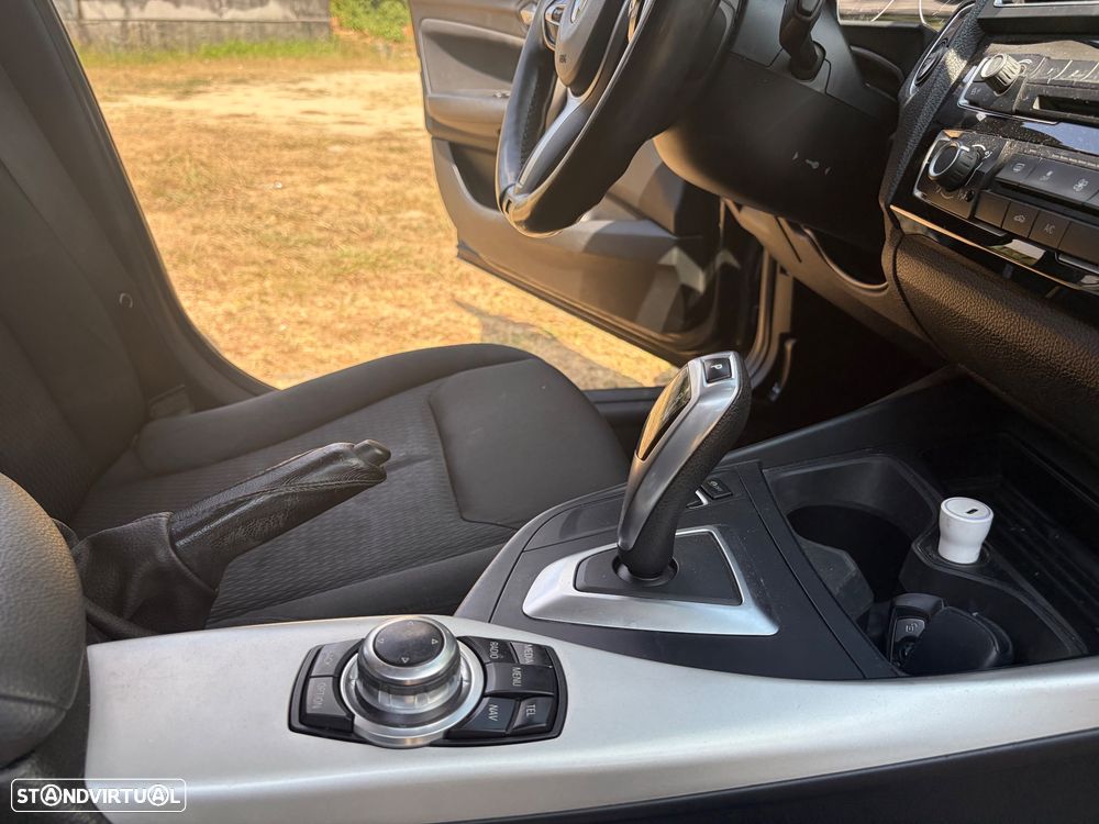 BMW 116 d Aut. Advantage - 12