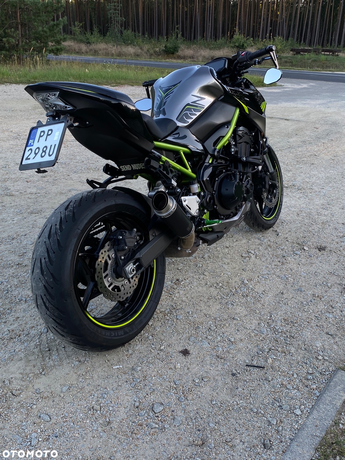 Kawasaki Z 900 - 11