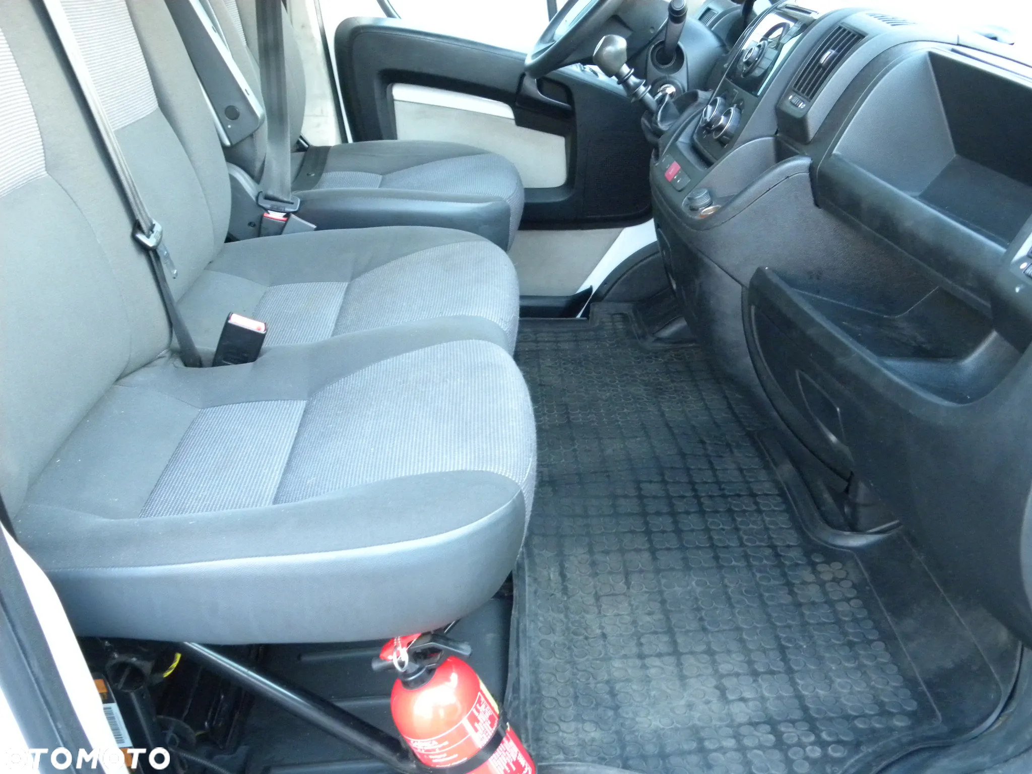 Peugeot Boxer 2,2Hdi - 6