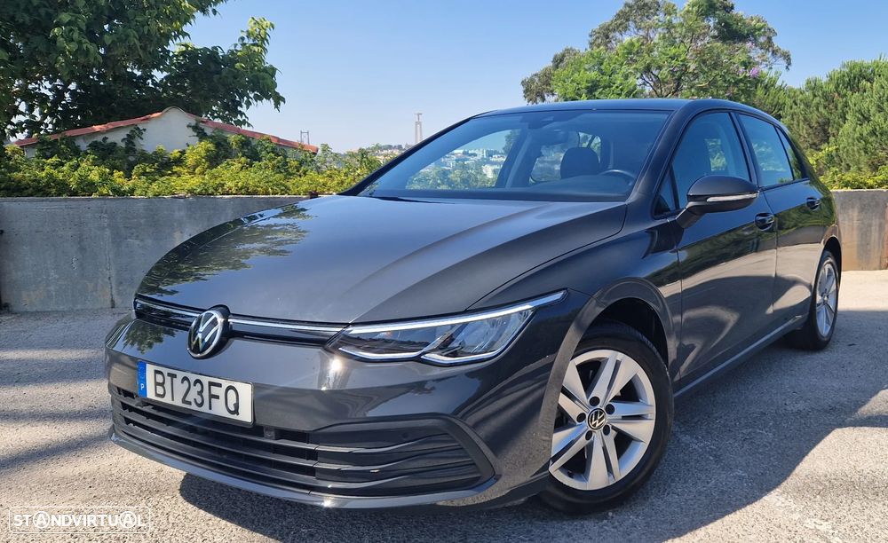 VW Golf 1.0 TSI Confortline DSG - 1