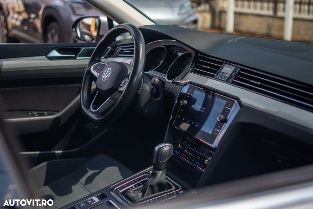 Volkswagen Passat - 7