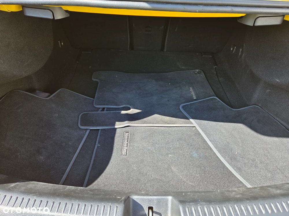 Mercedes-Benz CLA 250 4-Matic AMG Line 7G-DCT - 21