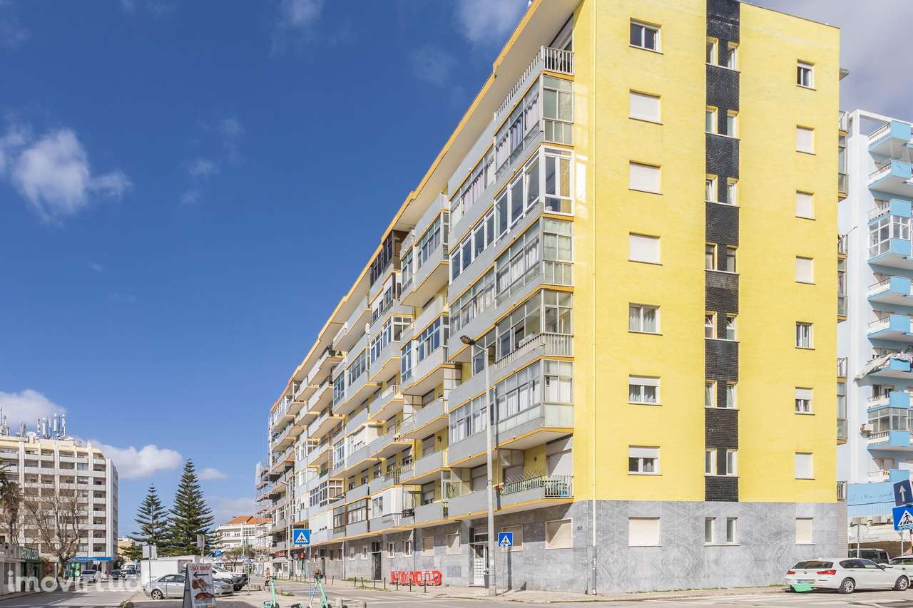 Apartamento T2 no centro da Costa de Caparica - Grande imagem: 4/26