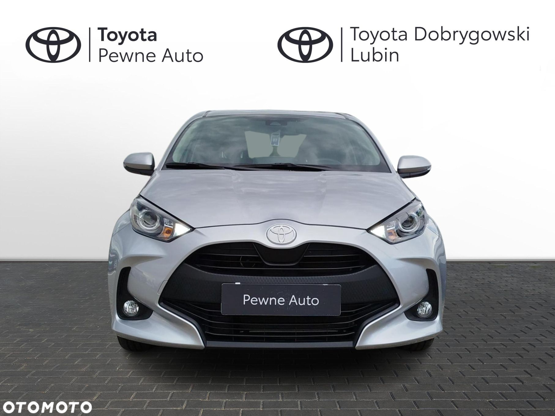 Toyota Yaris - 8