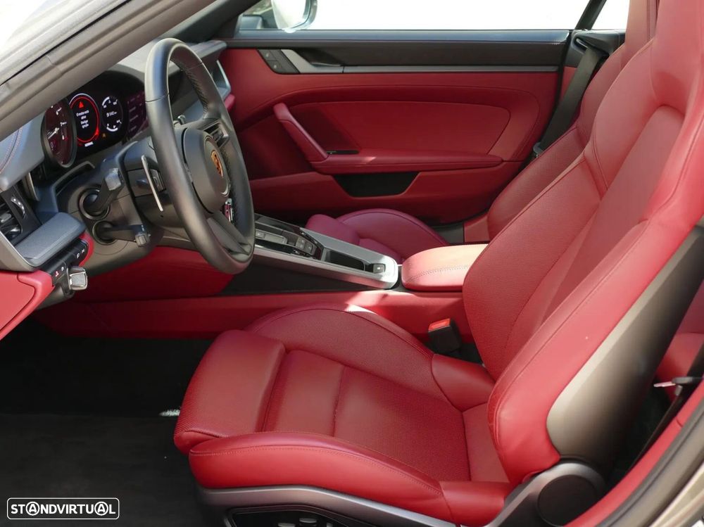Porsche 911 (992) Carrera S PDK - 35