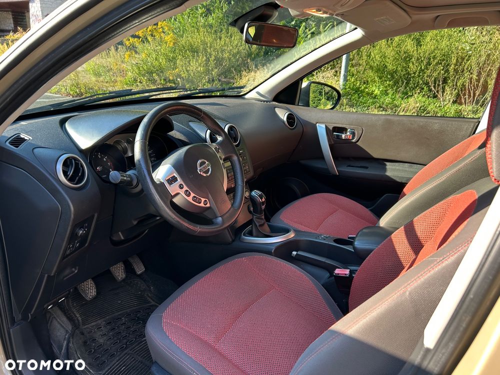 Nissan Qashqai 1.6 Tekna - 8