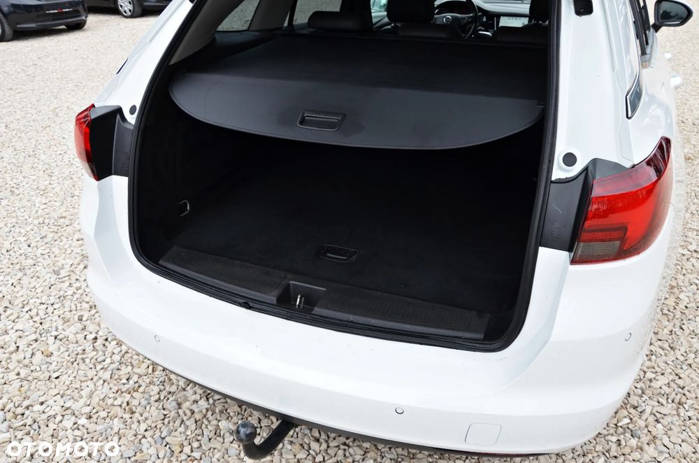 Opel Astra 1.6 D (CDTI) Automatik Dynamic - 32