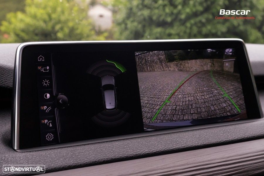 BMW X5 25 d sDrive Comfort 7L - 52