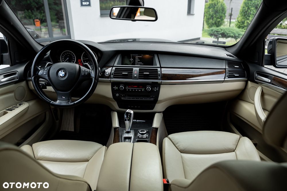 BMW X6 xDrive35i - 27
