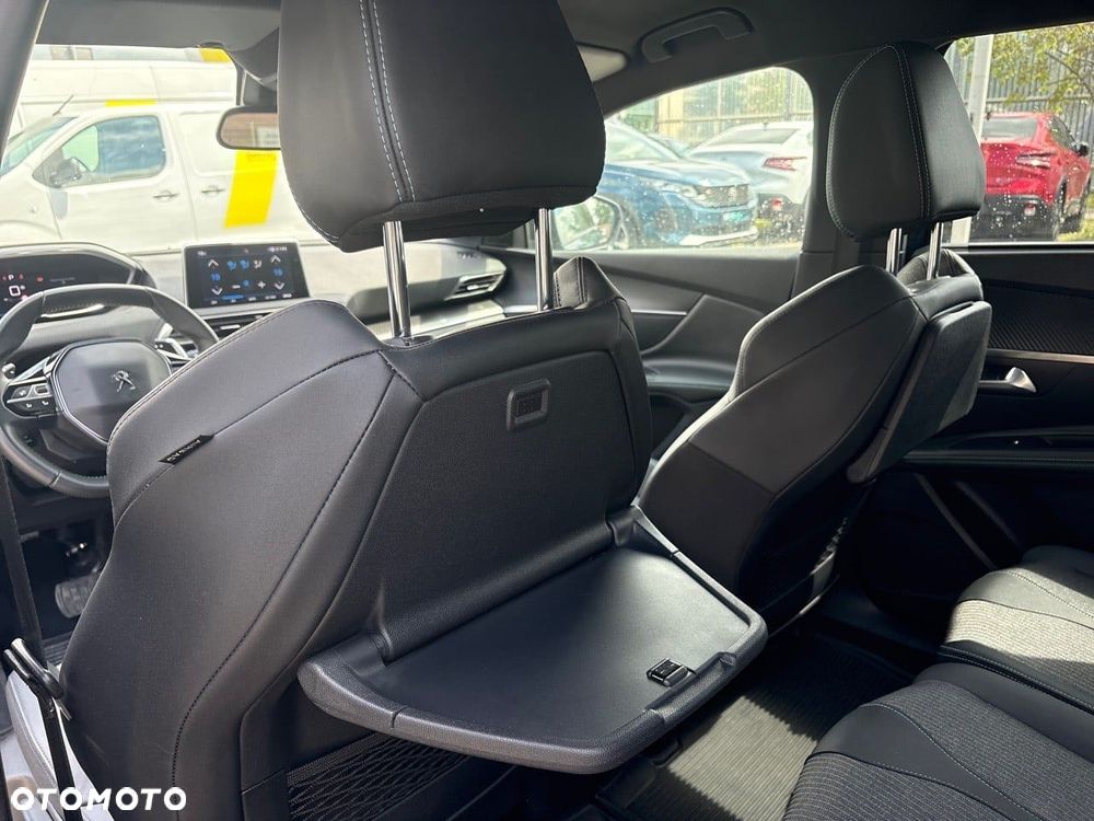 Peugeot 5008 1.5 BlueHDi Allure Pack S&S EAT8 - 13