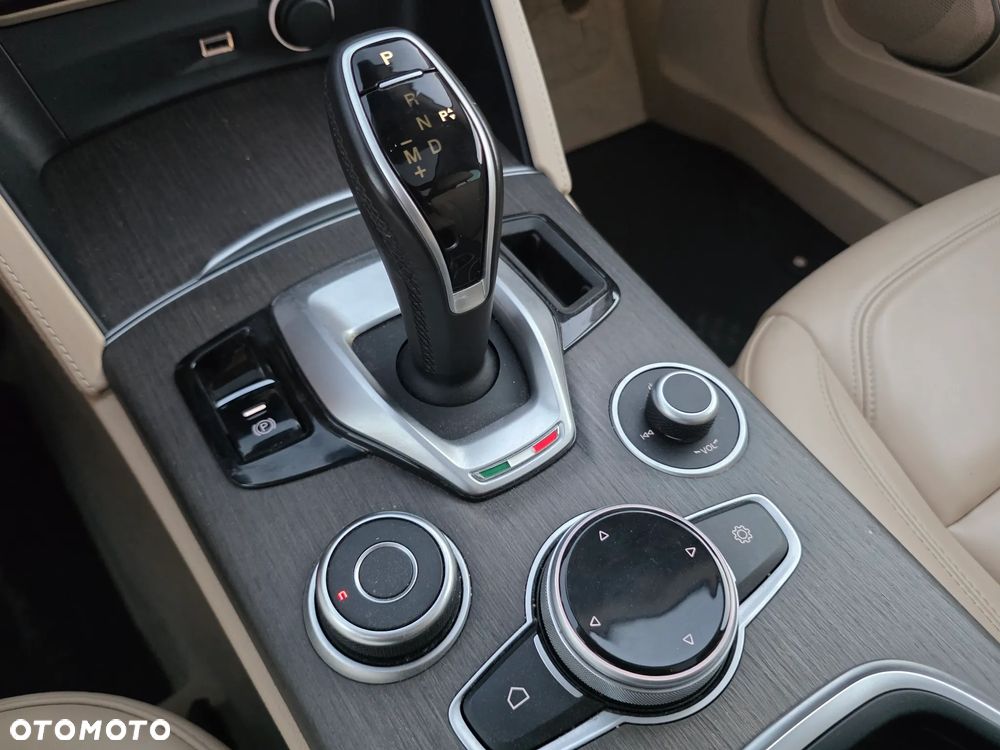Alfa Romeo Stelvio 2.2 16V AT8 Q4 6C Villa dEste - 22